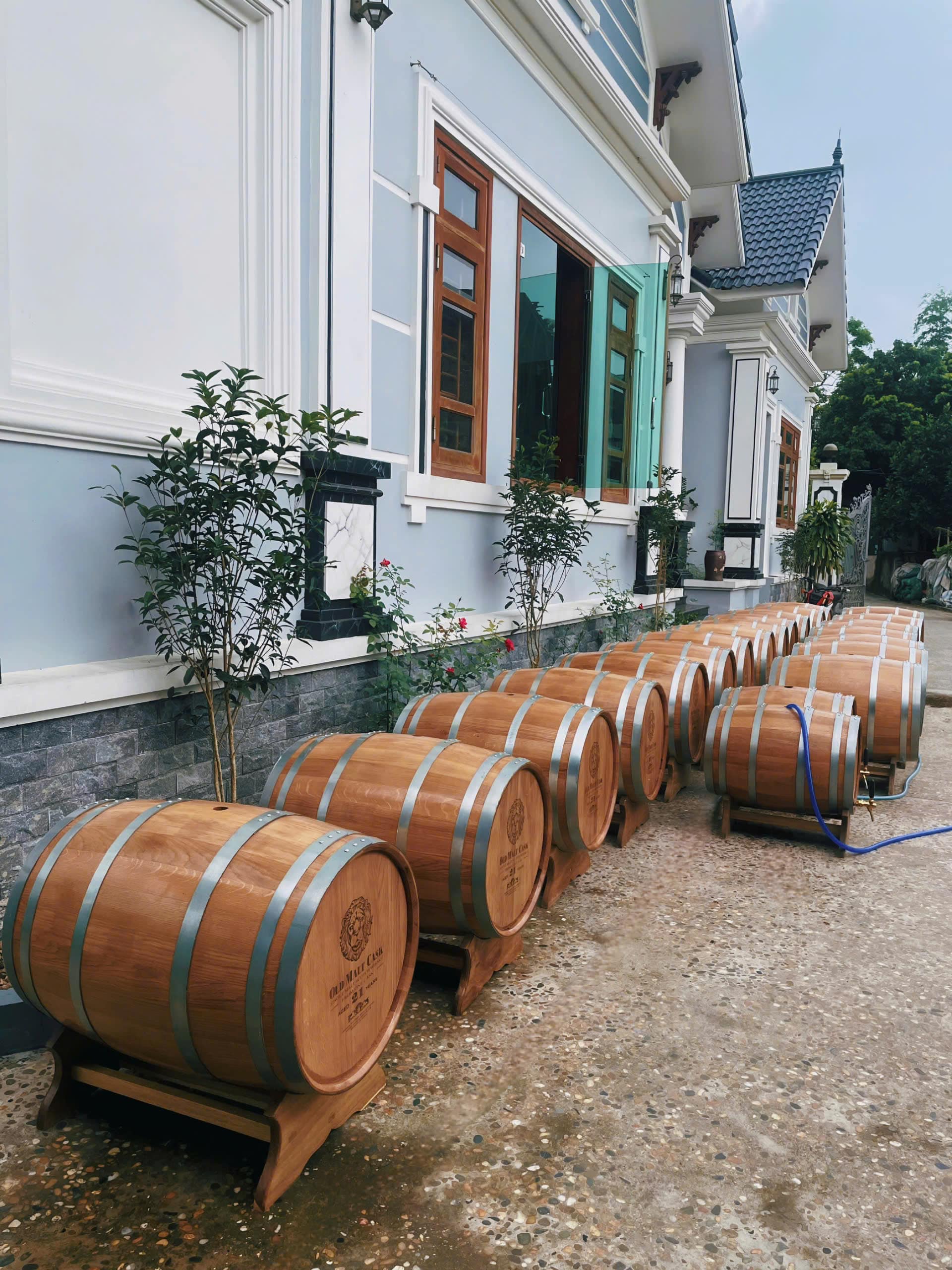 Thùng Rượu Gỗ Sồi 200L