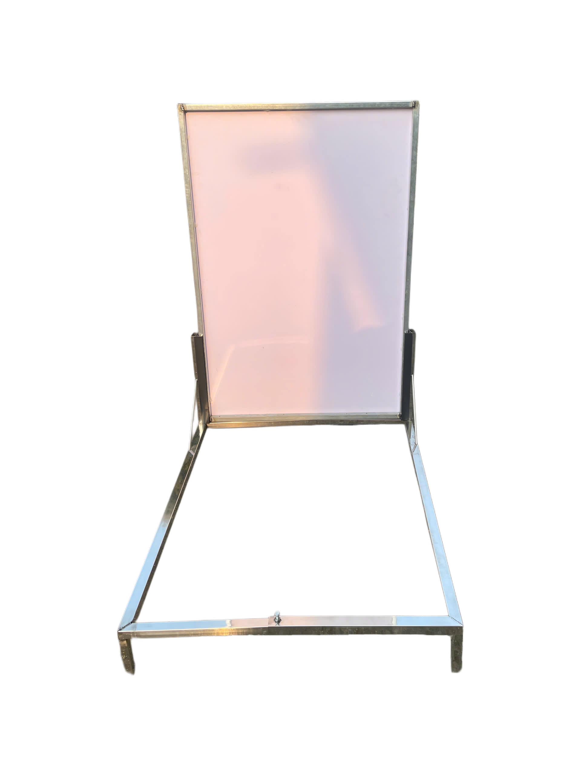 Kiệu Ảnh Bác Hồ Gấp Gọn