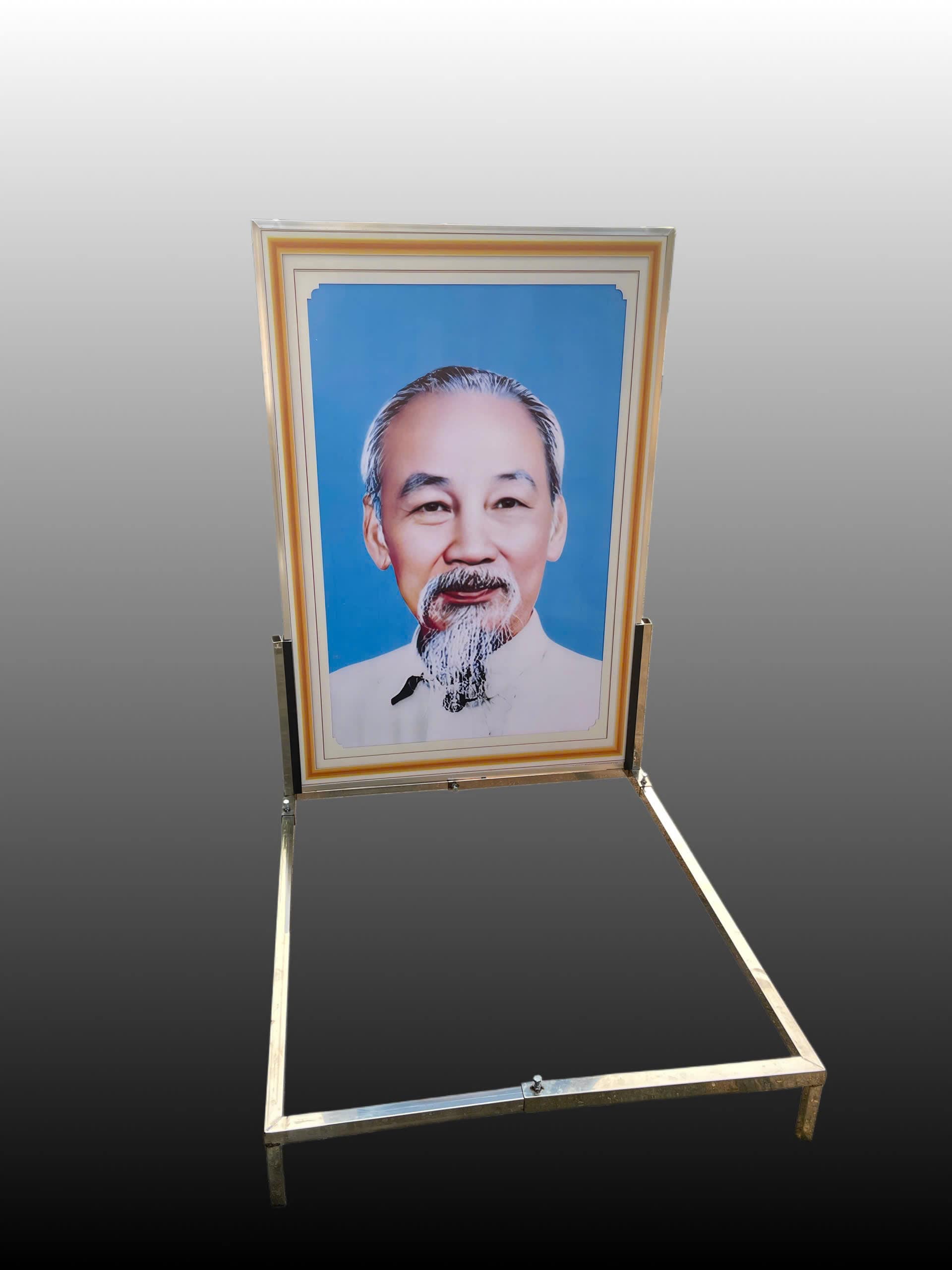 kiệu ảnh bác hồ Kiệu Ảnh Bác Hồ